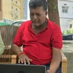 फोटो : स्वजनगणना करते विधायक जितेंद्र राय