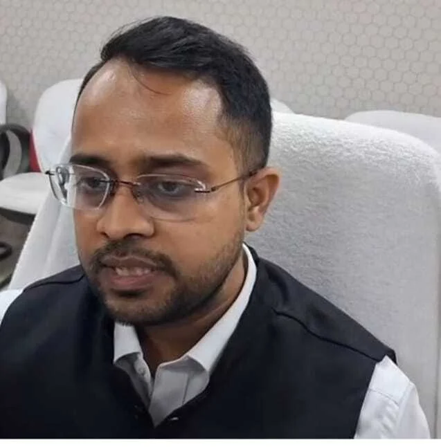 फोटो: जिलाधिकारी वैभव श्रीवास्तव